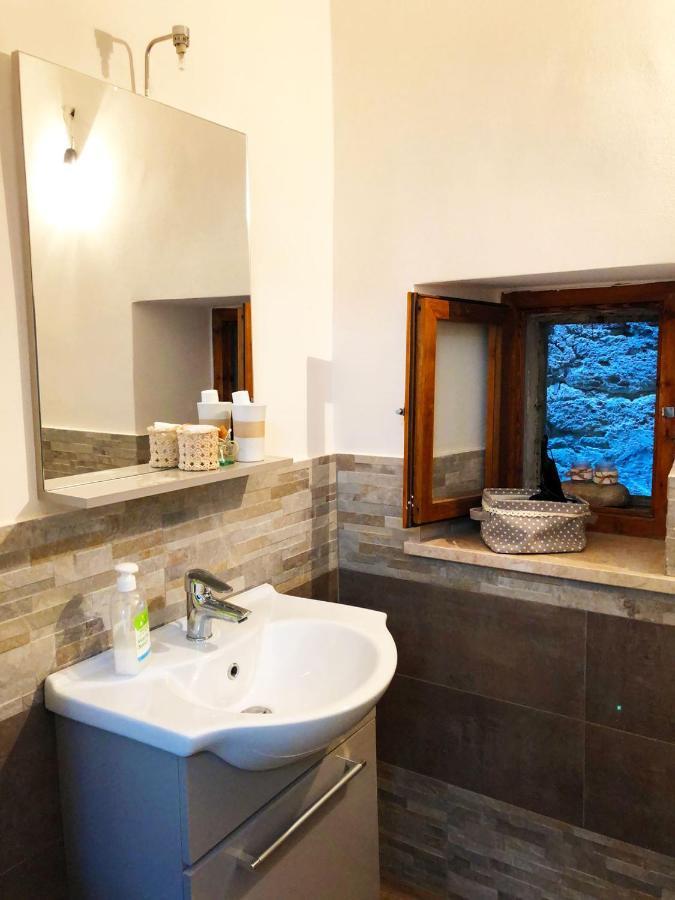 Апартаменты Le Casette Di Civitella- La Casa Di Rolando E Gina Civitella Del Lago Экстерьер фото